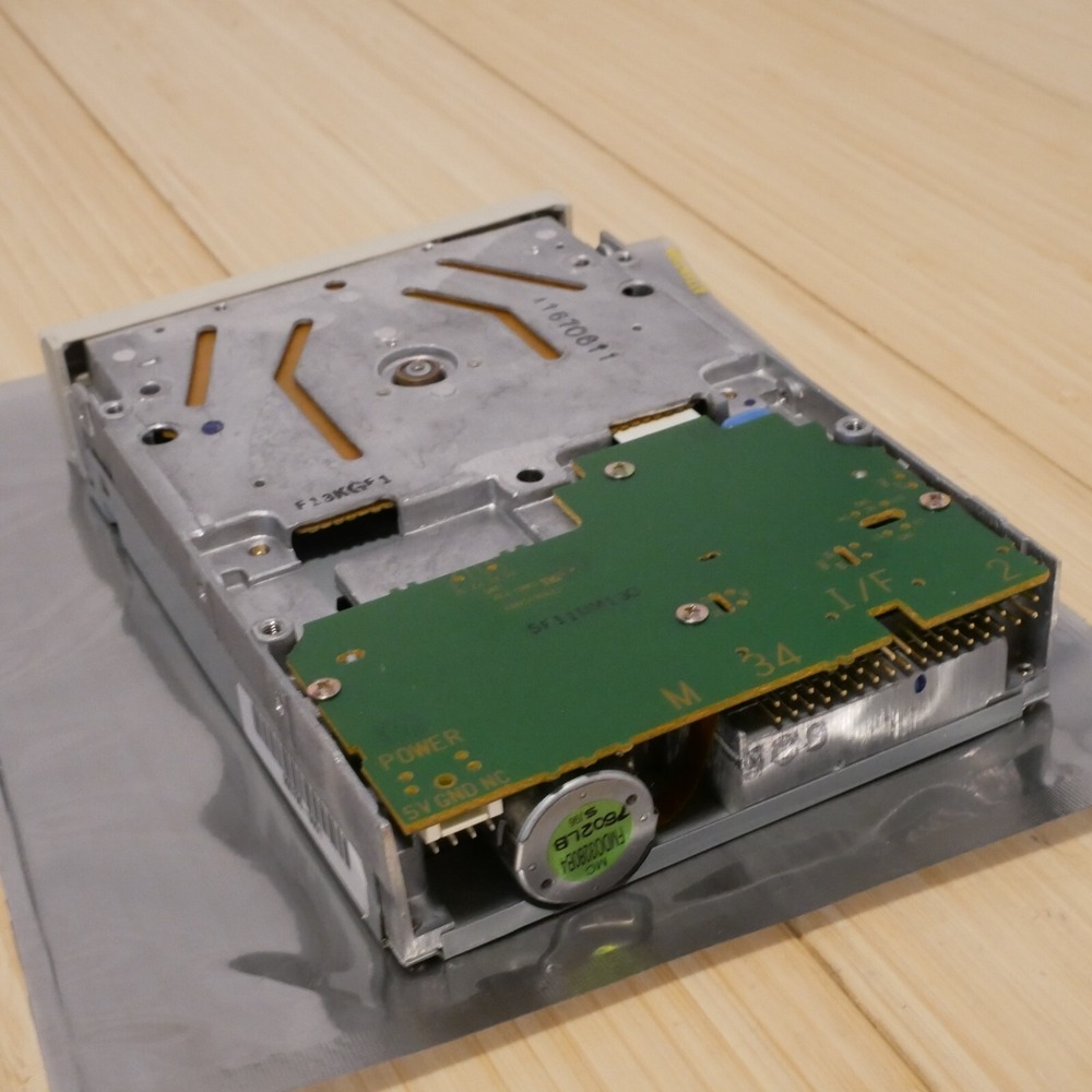 Panasonic JU-257A216P 1.44MB Floppy Disk Drive 3.5 inch Internal FDD Tested - 08 - Picture 6 of 8